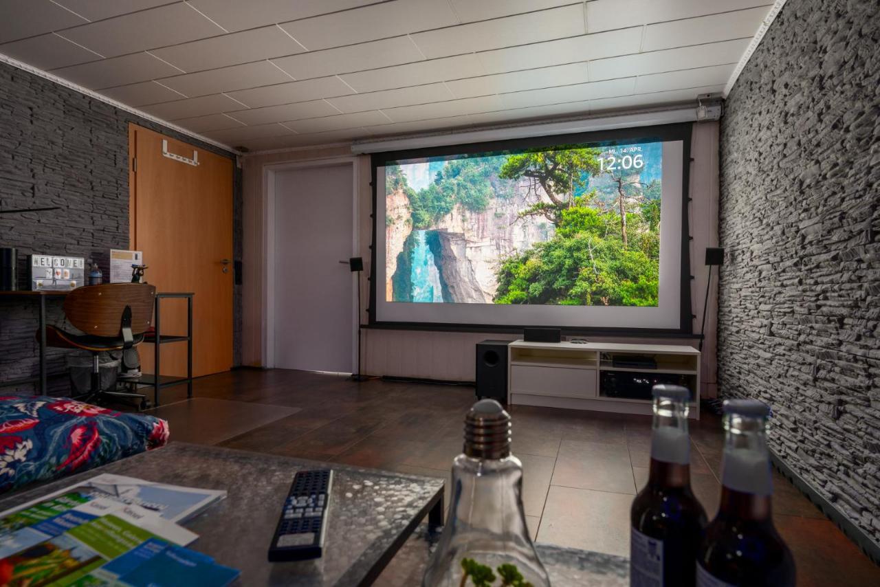 Home Cinema Кассель Екстер'єр фото